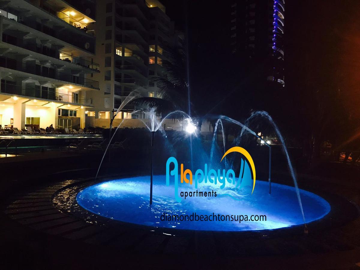 Resort Playa Azul Departamentos Frente Al Mar Tonsupa Exterior foto