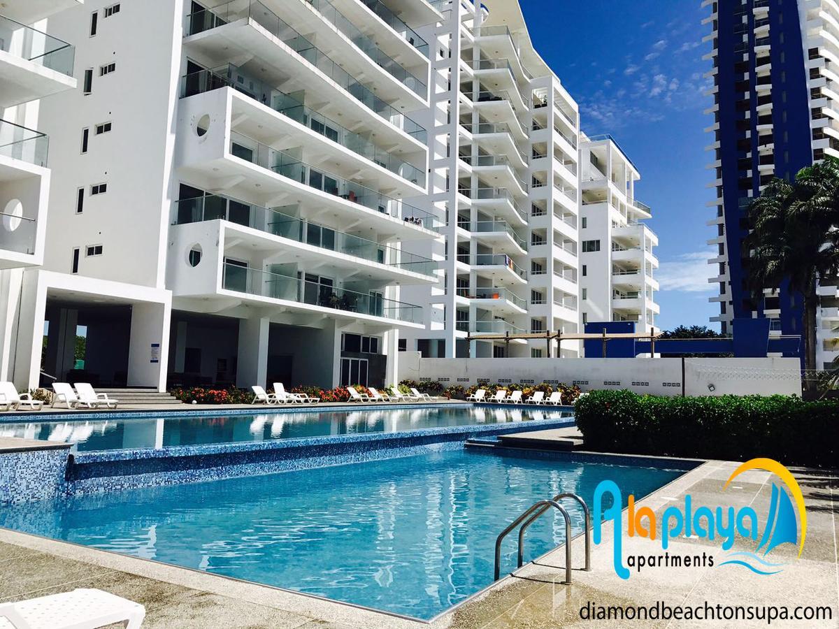 Resort Playa Azul Departamentos Frente Al Mar Tonsupa Exterior foto